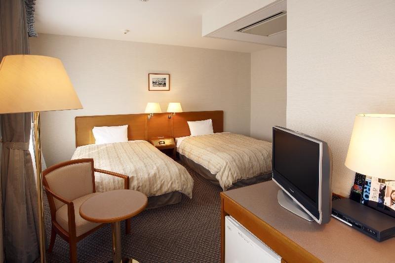 Jr-East Hotel Mets Tsudanuma Narashino Exterior foto